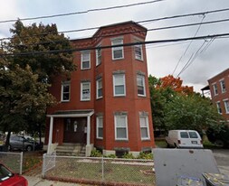 35 Waverly St, Unit 3 in Boston, MA - Building Photo