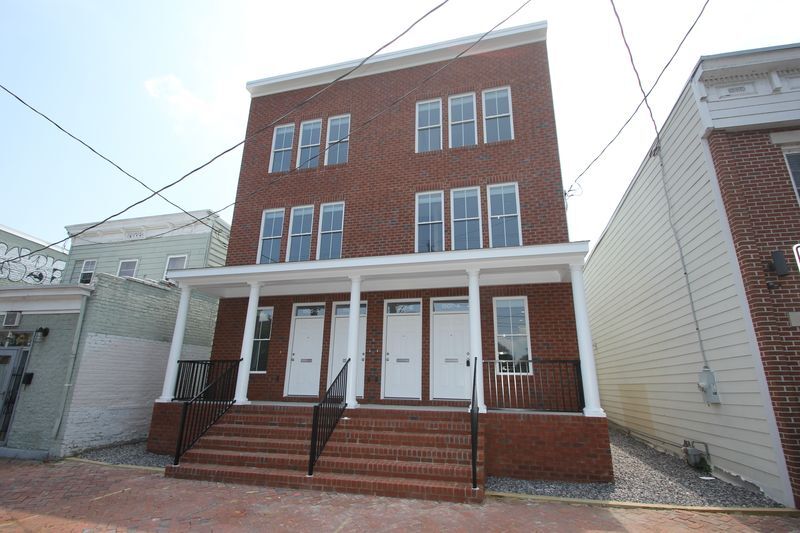 1505 W Cary St in Richmond, VA - Foto de edificio