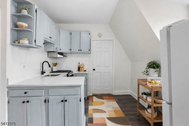 676 Chestnut St in Kearny, NJ - Building Photo - Building Photo