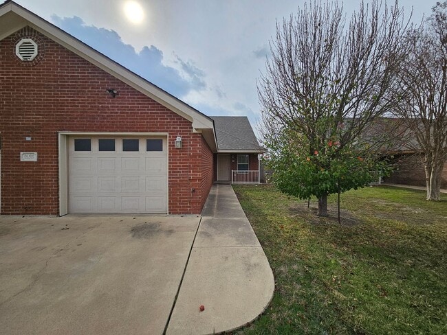 5012 Heather Ln in Killeen, TX - Building Photo - Building Photo