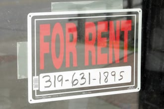 Violet Square in Iowa City, IA - Building Photo - Building Photo