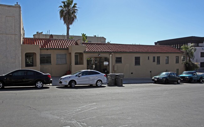 Park Lane Apartments in San Diego, CA - Building Photo - Building Photo