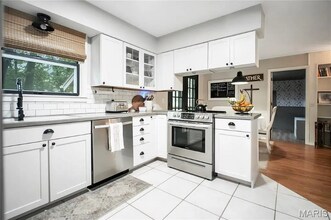 8 Nantua Ct in Lake St. Louis, MO - Building Photo - Building Photo