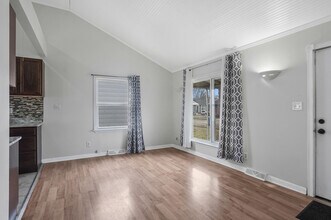 22000 Cunningham Ave in Warren, MI - Building Photo - Building Photo