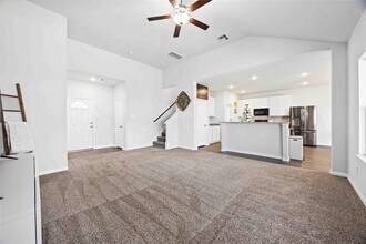 212 Bryan Wy in Angleton, TX - Building Photo - Building Photo