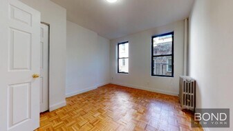405 W 50th St in New York, NY - Building Photo