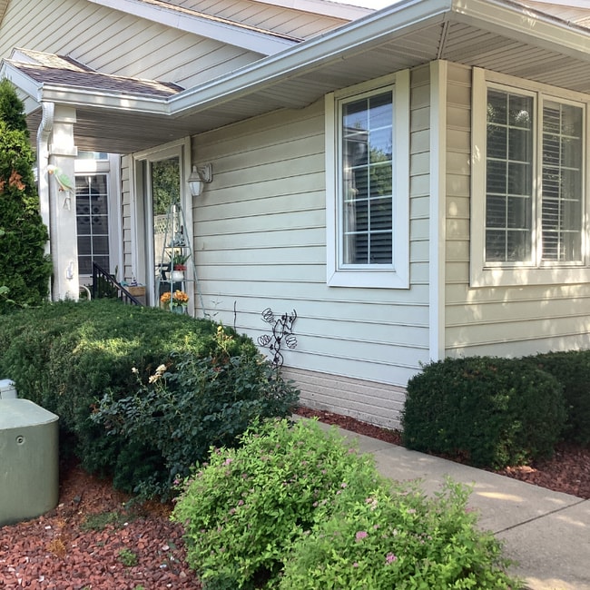 2801 EP True Pkwy in West Des Moines, IA - Building Photo - Building Photo