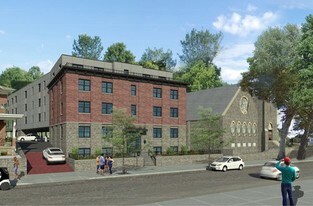 492 Roxborough Ave in Philadelphia, PA - Building Photo