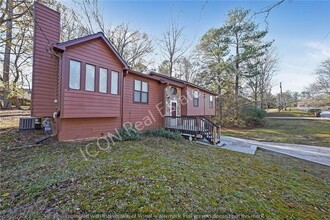 4657 Christian Dr in Powder Springs, GA - Building Photo - Building Photo