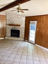 800 Kimberly St in Georgetown, TX - Foto de edificio - Building Photo