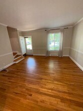 2625 Greenbrier Rd in Winston-Salem, NC - Building Photo - Building Photo