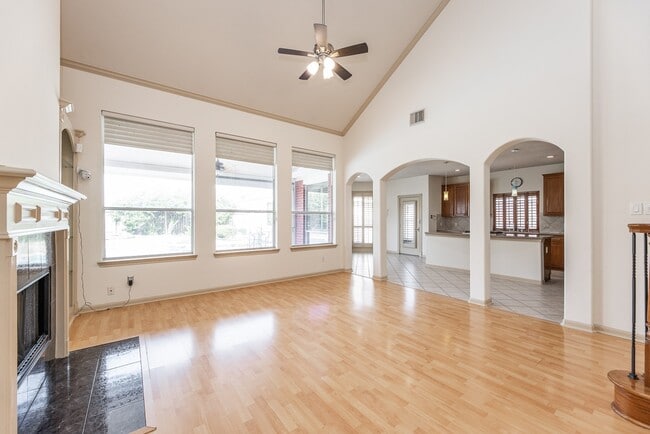 17826 Island Spring Ln in Tomball, TX - Building Photo - Building Photo