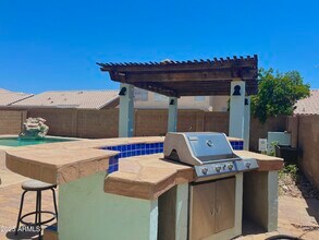 1315 W Michelle Dr in Phoenix, AZ - Building Photo - Building Photo