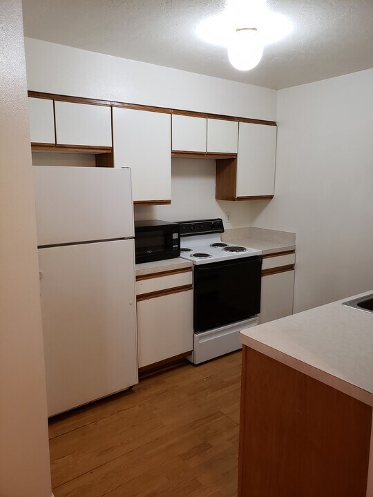 2120 Stace St in Idaho Falls, ID - Building Photo