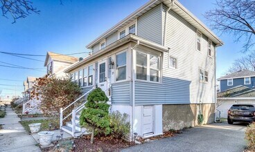 31 Milton Rd in Quincy, MA - Building Photo - Building Photo