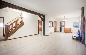 23 Percy St in Chicopee, MA - Foto de edificio - Building Photo