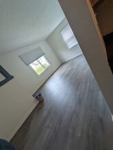 2107 Elim Ave in Zion, IL - Building Photo - Building Photo