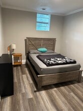 1109 E McIver Rd, Unit C in Darlington, SC - Building Photo - Building Photo