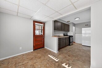 1414 Comet Dr in St. Louis, MO - Building Photo - Building Photo