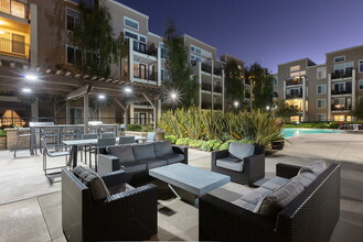 The Courtyards at 65th Street in Emeryville, CA - Building Photo - Building Photo