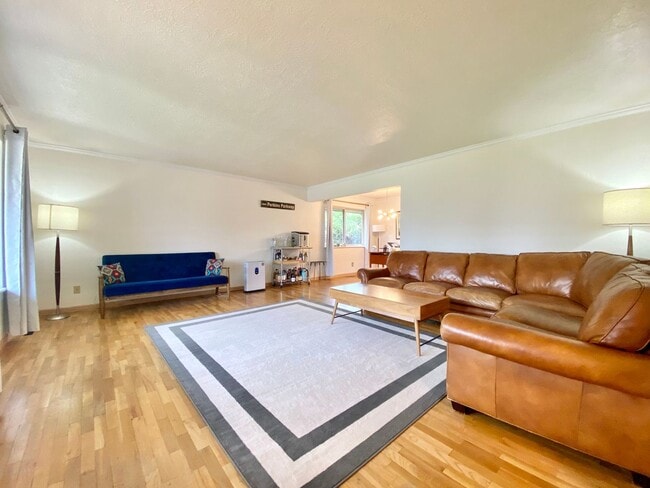 608 S 22nd Ave in Yakima, WA - Building Photo - Building Photo