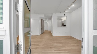 301 Bryant St in San Francisco, CA - Building Photo - Building Photo
