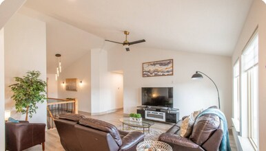 14343 S Highfield Dr in Herriman, UT - Building Photo - Building Photo