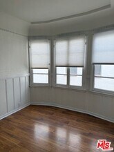 357 S Doheny Dr in Beverly Hills, CA - Building Photo - Building Photo