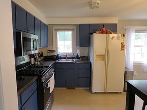90 Fallston St in Springfield, MA - Foto de edificio - Building Photo