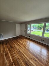 13 Bolin Heights in Chapel Hill, NC - Building Photo - Building Photo