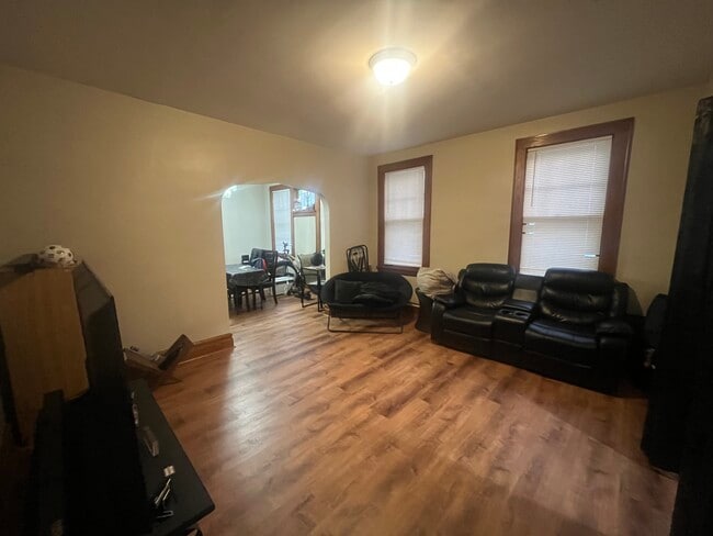 392 N 12th St, Unit 2 in Newark, NJ - Building Photo - Building Photo