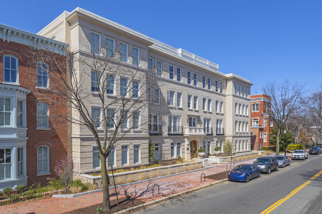 Boneval in Washington, DC - Building Photo