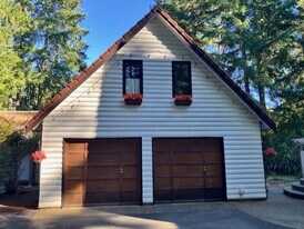 5734 Garden Lane Northwest in Olympia, WA - Building Photo