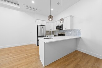 101 Richmond St in Providence, RI - Building Photo - Building Photo