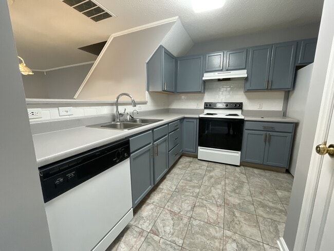 property at 5263 Eagle Trace Dr