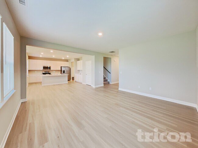 4740 W Mineral Ln in New Palestine, IN - Building Photo - Building Photo