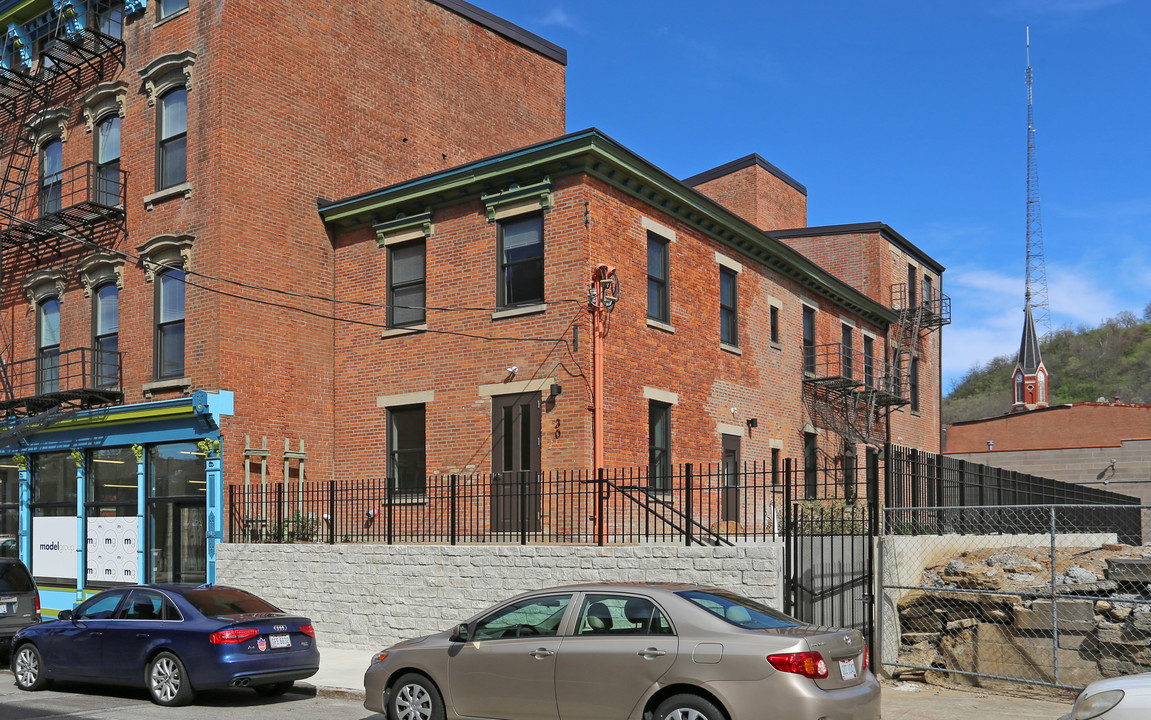 Market Square in Cincinnati, OH - Building Photo