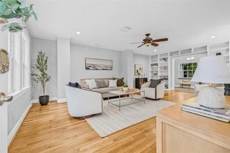 106 22nd Ave SE in St. Petersburg, FL - Building Photo - Building Photo