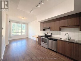 33 Clegg Rd in Markham, ON - Building Photo