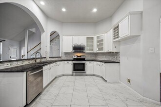 11522 Whittier Bridge Ln in Sugar Land, TX - Building Photo - Building Photo