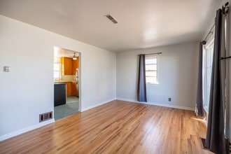 3323 Alexander Ave in Cheyenne, WY - Building Photo - Building Photo