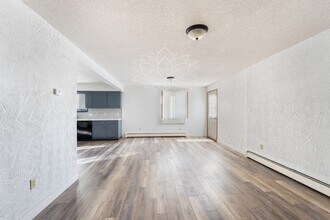 621 N Rogers Ave in Endicott, NY - Building Photo - Building Photo