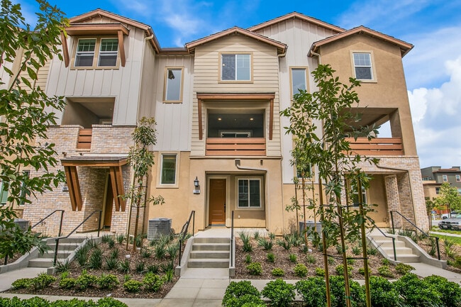 7398 Solstice Pl in Rancho Cucamonga, CA - Building Photo - Building Photo