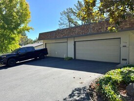1837 Holland Dr in Walnut Creek, CA - Building Photo