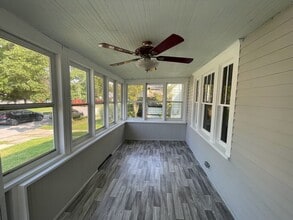 1261 Neptune Ave in Akron, OH - Building Photo - Building Photo