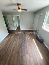 1905 Hermosa St in Nashville, TN - Foto de edificio - Building Photo