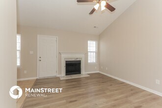 1731 Hudson Graham Ln in Charlotte, NC - Building Photo - Building Photo