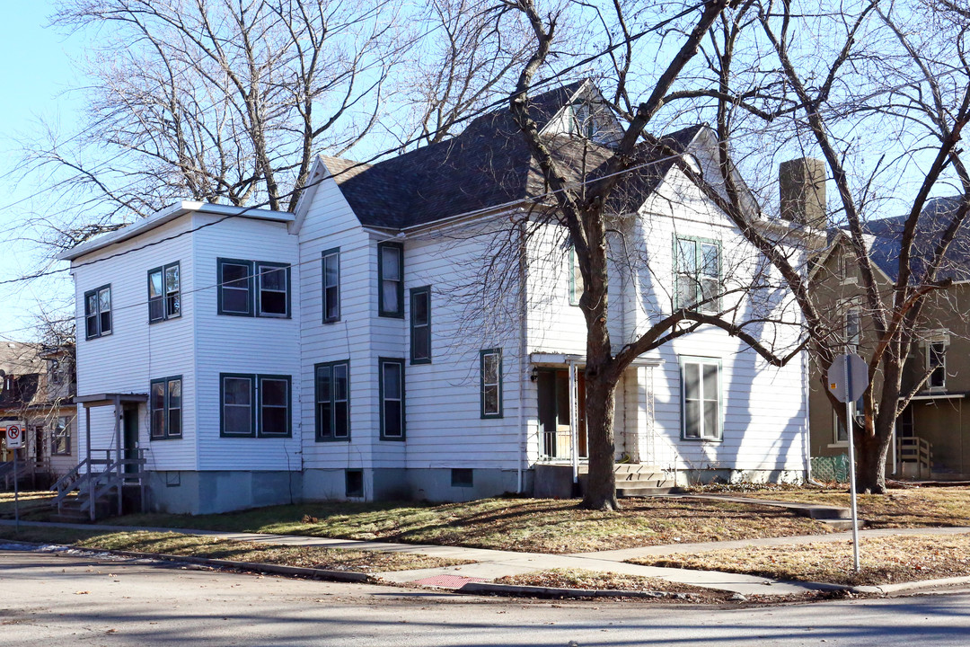 1083 22nd St in Des Moines, IA - Foto de edificio