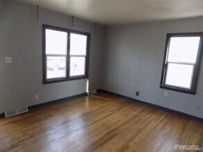 2045 Central St in Ferndale, MI - Building Photo - Building Photo