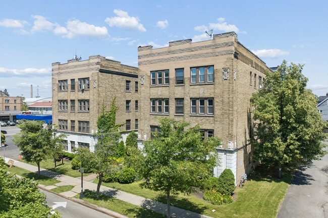 Edge Park Apartments
